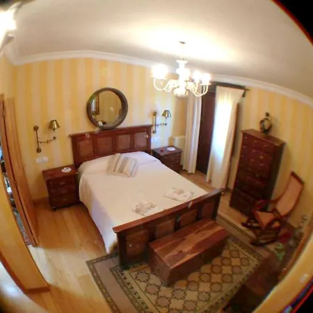 House With 4 Bedrooms In With Wonderful City View Enclosed Garden And Wifi * Ribaseca